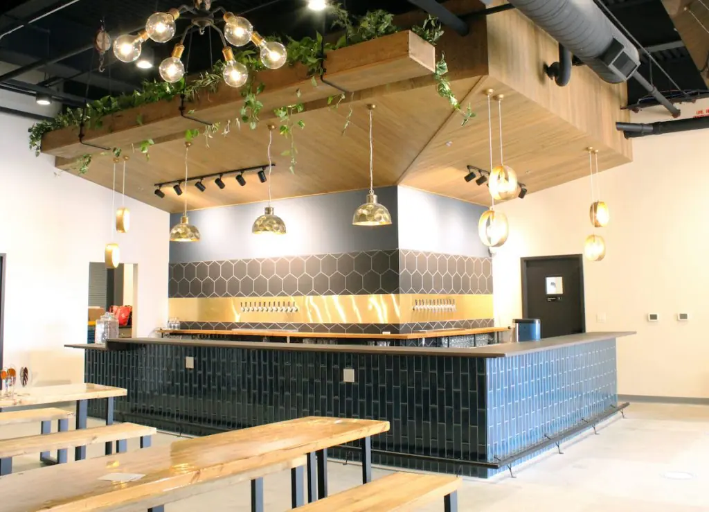 Round trip brewery interior